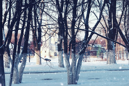城市人行道冬季景观图片