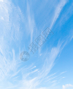 蓝色天空云层和白云背景有图片