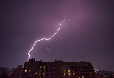 黑夜之的天空图片