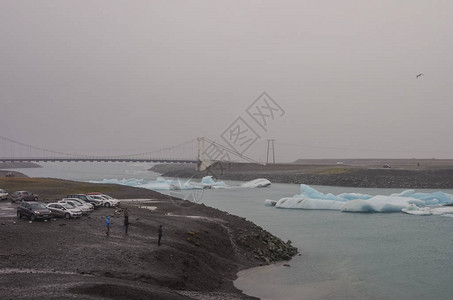 Jokulsarlon冰川环礁湖的冰山图片