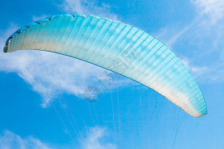 滑翔伞空中旅行paraplane图片
