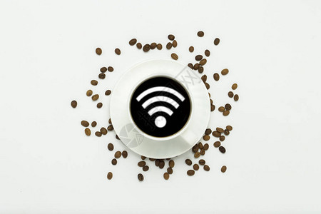 白色杯子与碟子和黑咖啡和WiFi图标图片