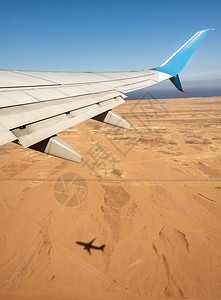 沿尼罗河和红海之间的撒哈拉沙漠空中观察图片