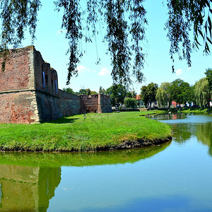 市的古老中世纪堡垒图片