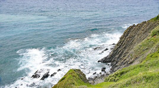 Gaztelugatxe海岸和岩石图片