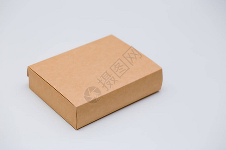 白色背景上的包装盒概念图片