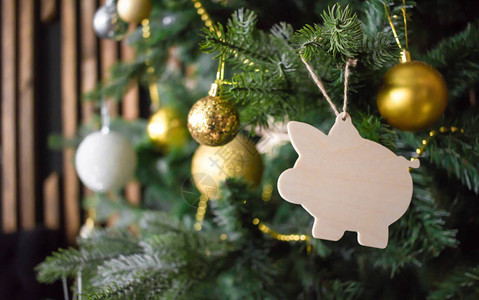 猪玩具圣诞树金球珠子其他装饰品图片