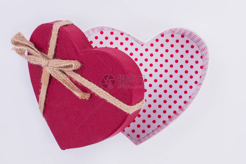 心形纸板礼品盒以心形的空白礼品盒情人图片