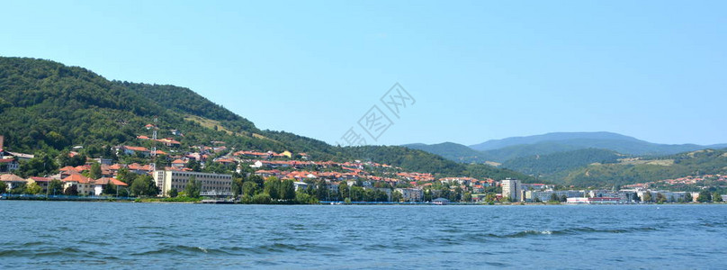位于Banat南部多瑙河北岸一带的B图片