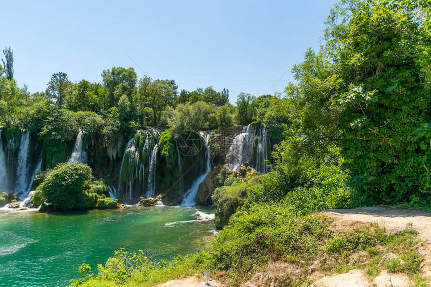 波斯尼亚和黑塞哥维那克拉维兹公园图景瀑布的图片