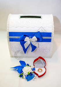 为结婚仪式准备的盒图片