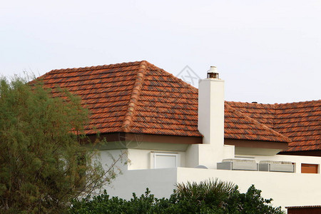 屋顶建筑物的上部结构图片