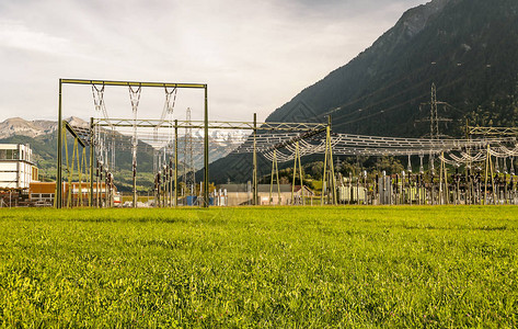 瑞士伯尔尼市外的发电厂图片
