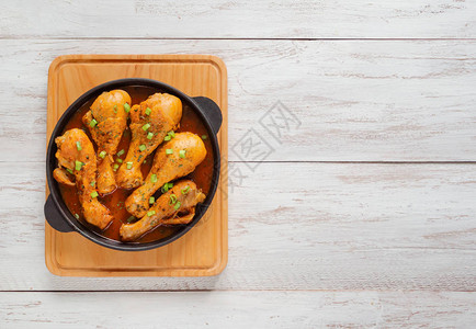 烤唐杜里鸡美味的印度菜顶视图高清图片
