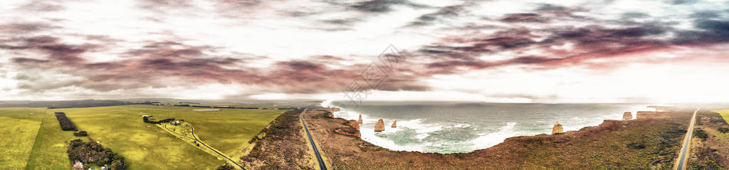 澳大利亚维多利亚州十二位使者的海岸风景全阳图片