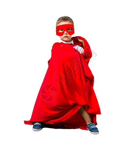 小孩穿得像超级英雄身处孤图片