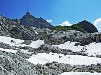 阿尔卑斯山脉美丽的Sntis阿尔卑斯山峰图片