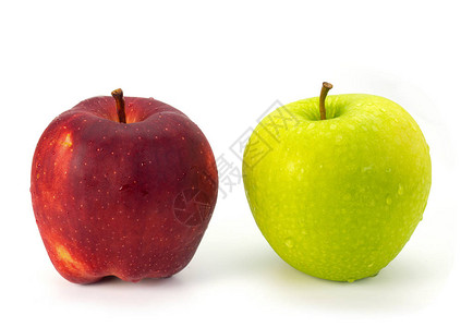 白背景上的红苹果和绿苹果图片