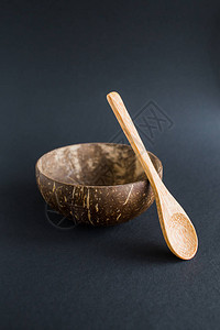 椰壳碗绿荞麦冰沙碗健康素食早餐背景图片