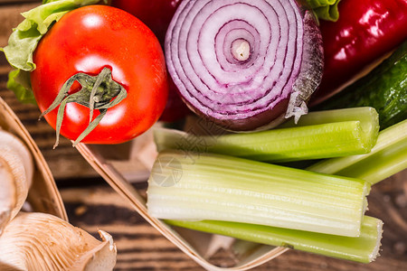 夏季蔬菜特闭健康食品概念新图片