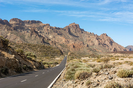 穿越壮观火山地貌的公路西班牙德河公图片