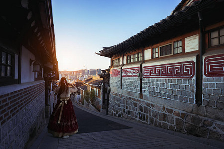韩国传统风格建筑南韩首尔Bukchon图片