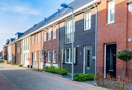 在荷兰Veenendaal一个家庭友好的郊区邻里图片
