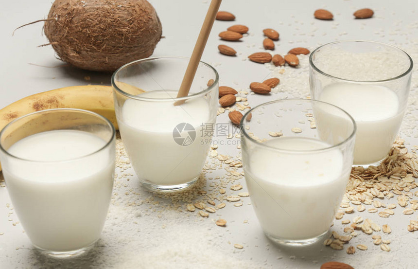 将有机素食者非乳类植物牛奶包图片