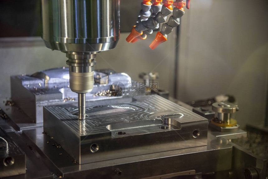 CNC机械中心使用指数型半径末端磨粉工具切割模具部件CNC机磨图片