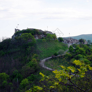 古城堡遗址上的风景图片