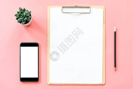 文具空白剪贴板智能手机粉色糊面颜色和背景复制图片