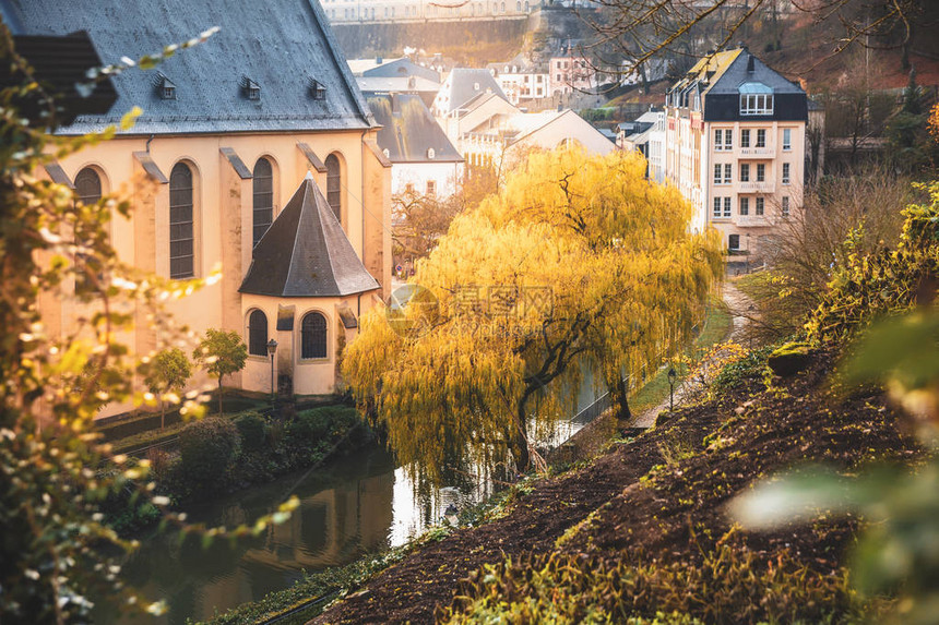 卢森堡老城的美景图片