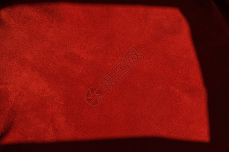 织物的深红色垫底背景缝合无缝葡萄皮的天鹅绒纹理图片