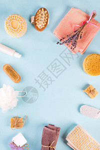 洗浴制品淋浴化妆品的平板床垫图片
