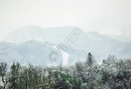 冬山的福吉风景波兰塔特拉山圣诞节背景图片