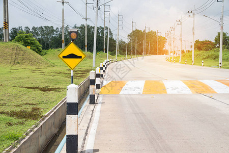 工业电子统计中的公路图片