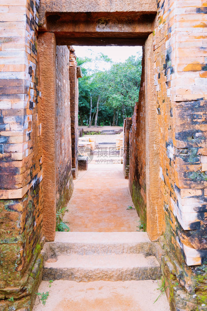 亚洲越南会安附近美山圣殿和印度教寺庙的走廊占婆王国的遗产迈森历史和文化湿婆城遗址越南博物馆图片