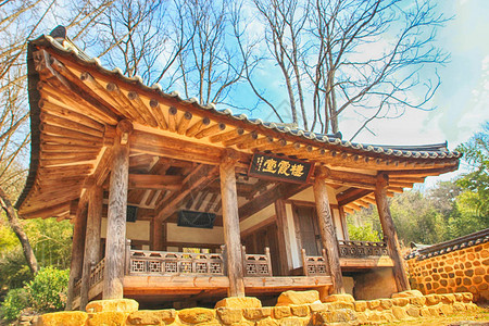 韩国传统世袭家族锡敬江Sikyeongjeong图片