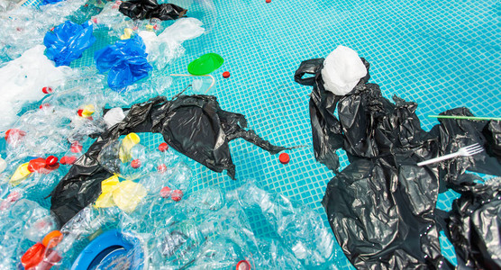 垃圾塑料回收污染和环境概念问题水环境中的图片