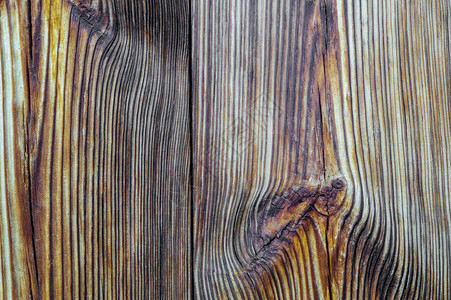松木装饰旧箱形墙质家具表面细松木板条纹的棕色浅褐色图片