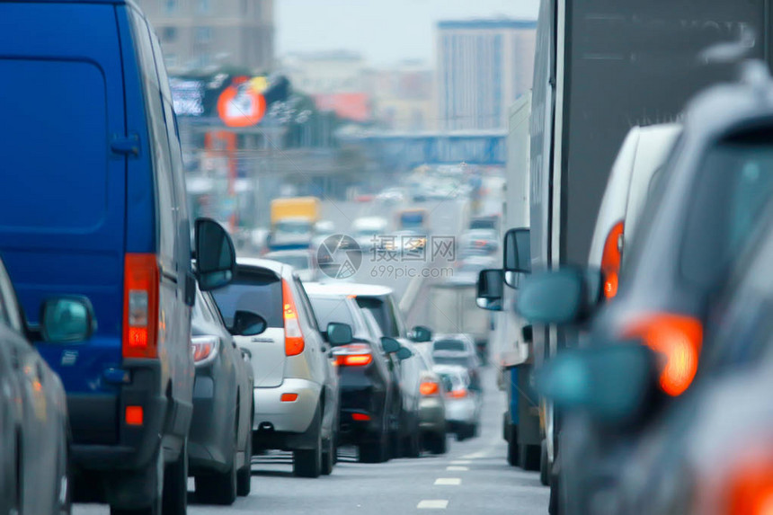 城市交通拥堵日高速公路汽车交通概念城市交图片