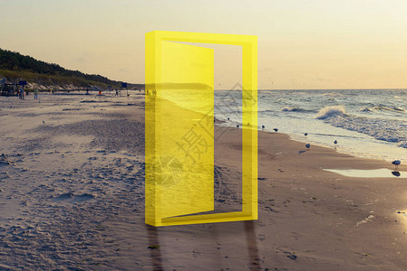 半透明在沙滩上打开了图片