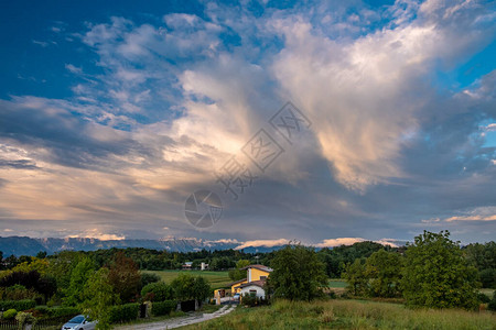 在FriuliVeneziaGiulia农村地区图片