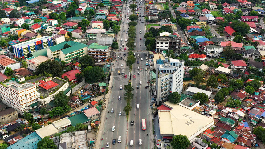 马尼拉交通繁忙的公路图片