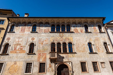 PalazzoGeremia古代具有复兴风格的宫殿XVXVI世纪图片