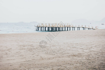 大型海边度假胜地风景图片