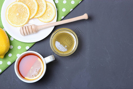 茶蜂蜜和柠檬图片