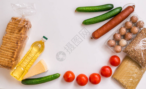 白色背景的一套产品食品包蔬菜黄油图片