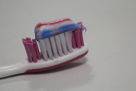 牙齿清洁卫生刷软消毒牙膏图片