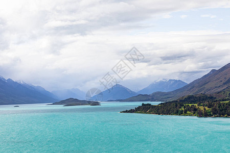 瓦卡蒂普湖全景新西兰图片